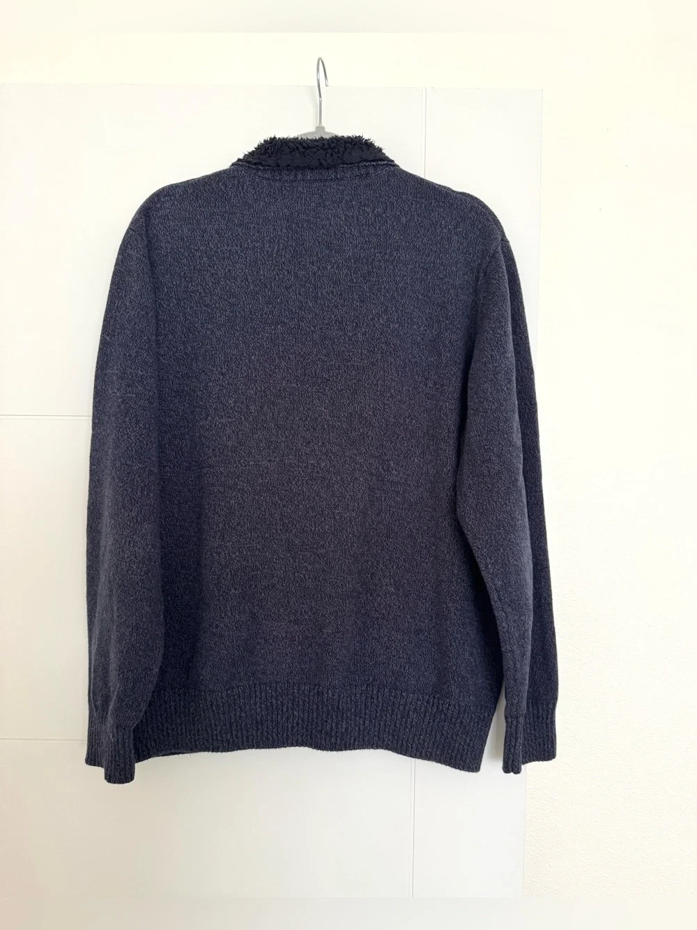 Oscar De La Renta Mens Button Down Faux Fur Collar Sweater Blue Gray Size Large
